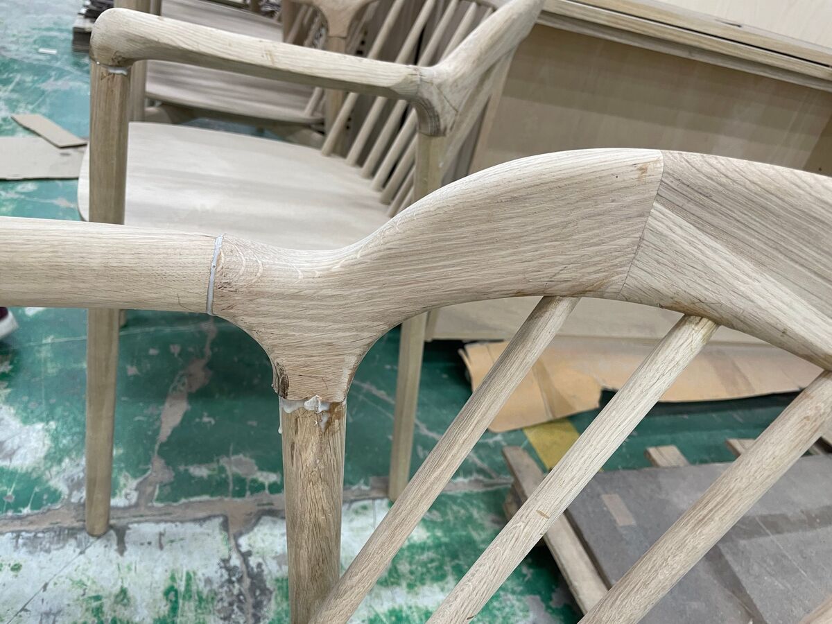 First sample of the oak chair, showing the original profile where the armrest meets the backrest